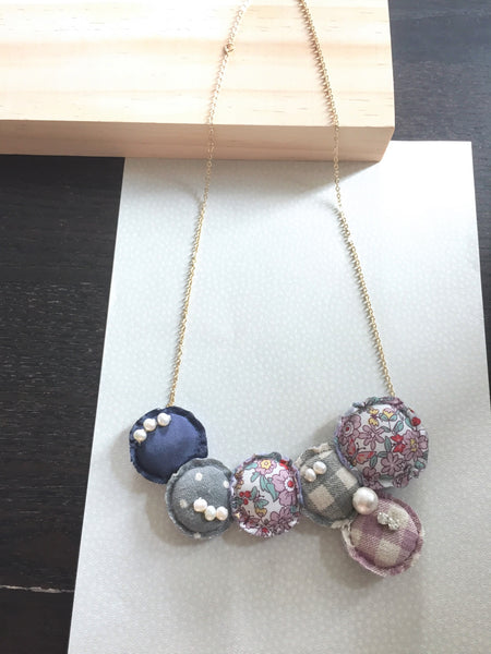 Bubbles necklace (BBB1)