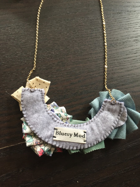 Ribbon & Pleated Blossom necklace (BRB - Ribbon & Blossom 5)